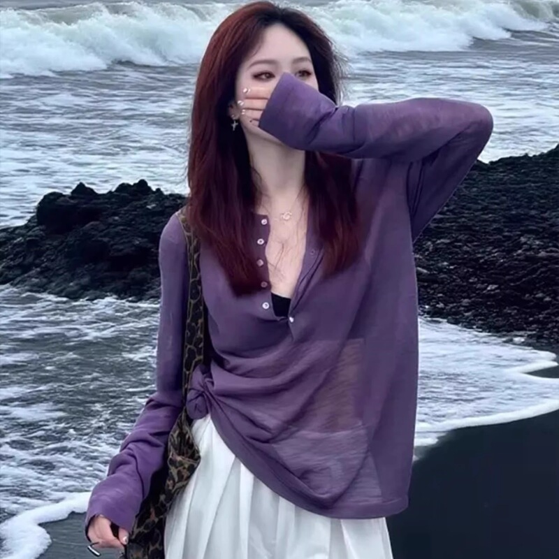 Summer Thin Long-Sleeved T-Shirt, Sun Protection Cover-Up, Half-Open Collar, Loose Fit, Slimming, Sexy, Pure and Alluring Style, Breathable Top