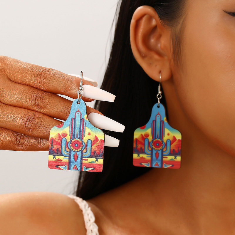 Cappello da cowboy in stile sportivo pastorale occidentale, dipinto di paesaggio di cactus, orecchini in legno acrilico da donna_voghion.com