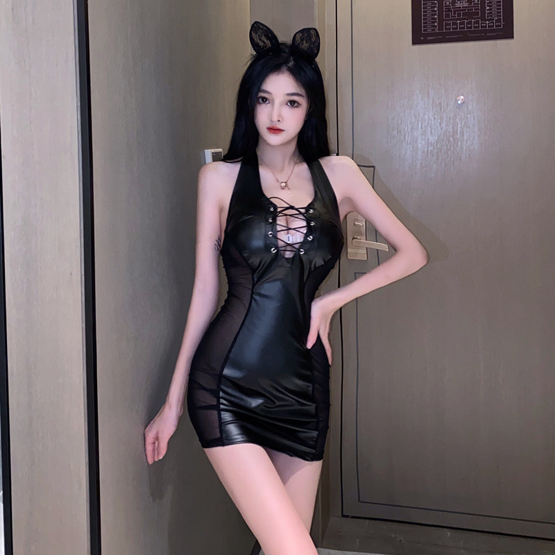 1027#Headband not included