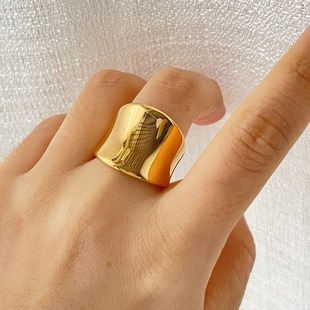 New Cold Wind Titanium Steel Smooth Large Wide Face Simple Irregular Ring 18K True Gold Furnace Electroplated Ring for Women