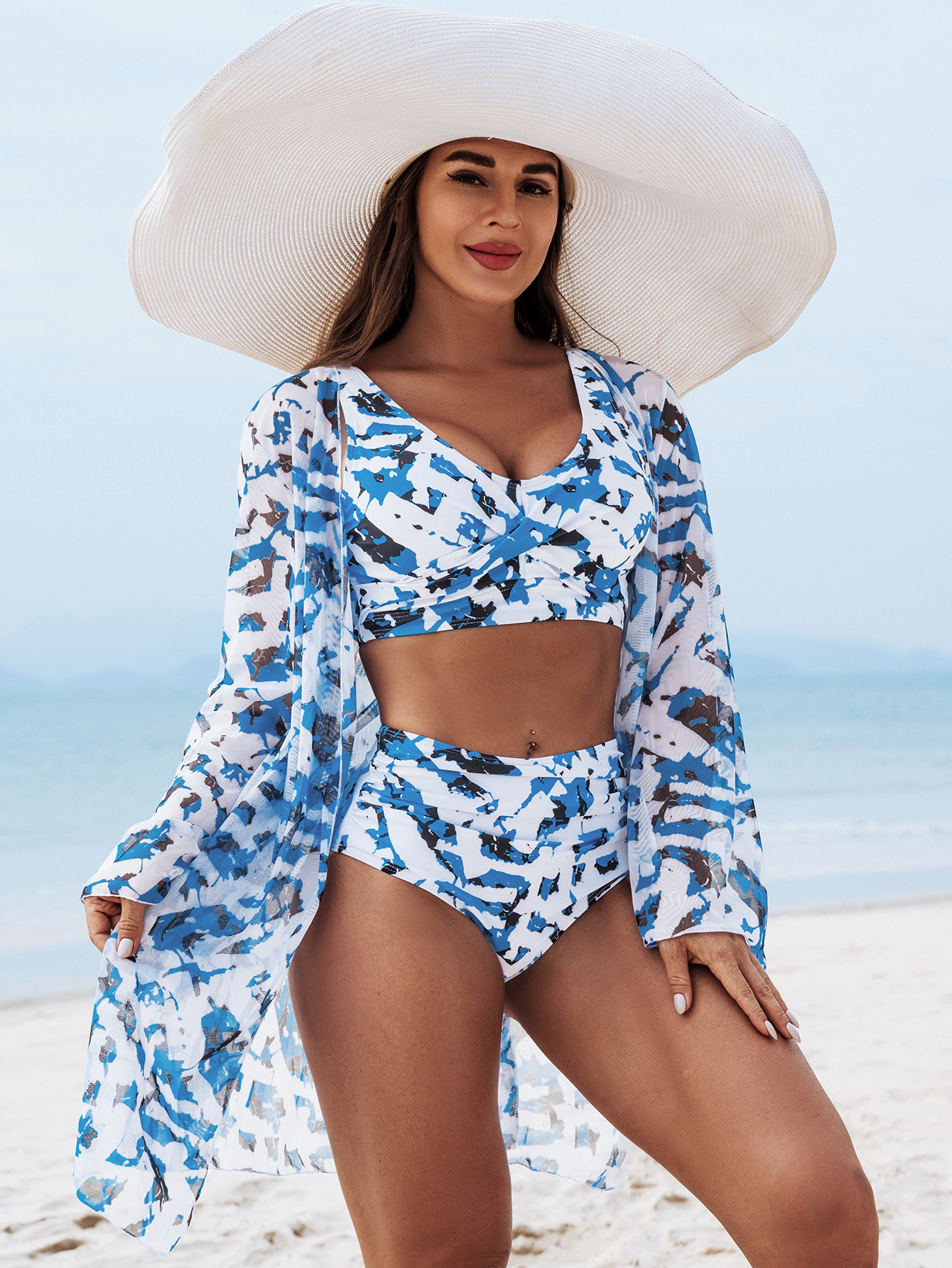 Nueva moda europea y americana de alta gama sexy trajes de baño de mujer tres piezas bikini bikini trajes de baño de mujer