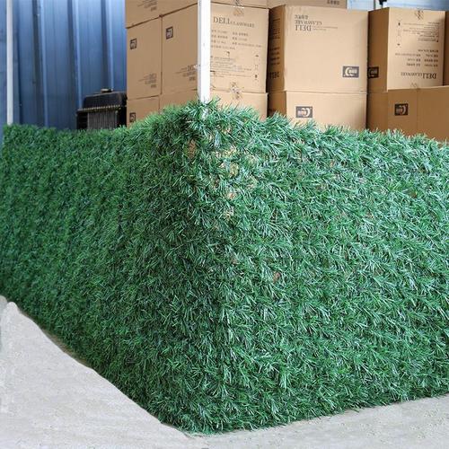 Simulated pine needle fence, lawn guardrail, barbed wire fence, courtyard fence, artificial fake lawn fence