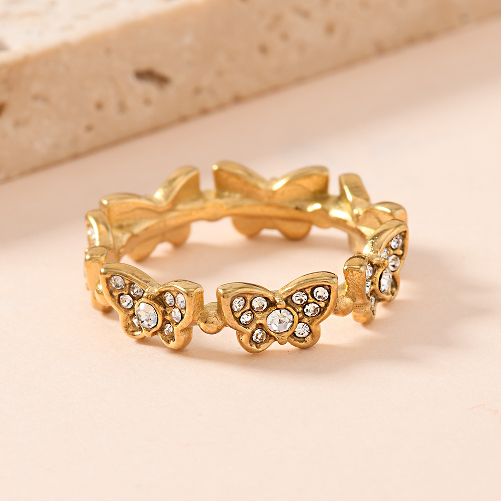Anillo de lujo ligero de moda transfronteriza simple popular anillo de diamante de mariposa de fundición fábrica de joyas de acero inoxidable al por mayor