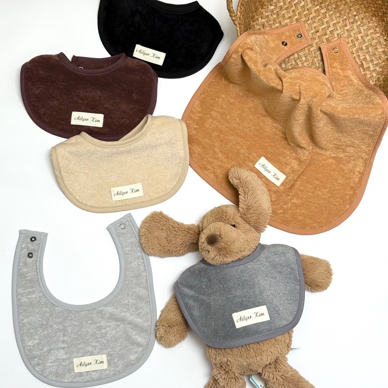 High-Quality Towel Saliva Bib Baby Soft and Skin-Friendly Baby Anti-Vomiting Washcloth