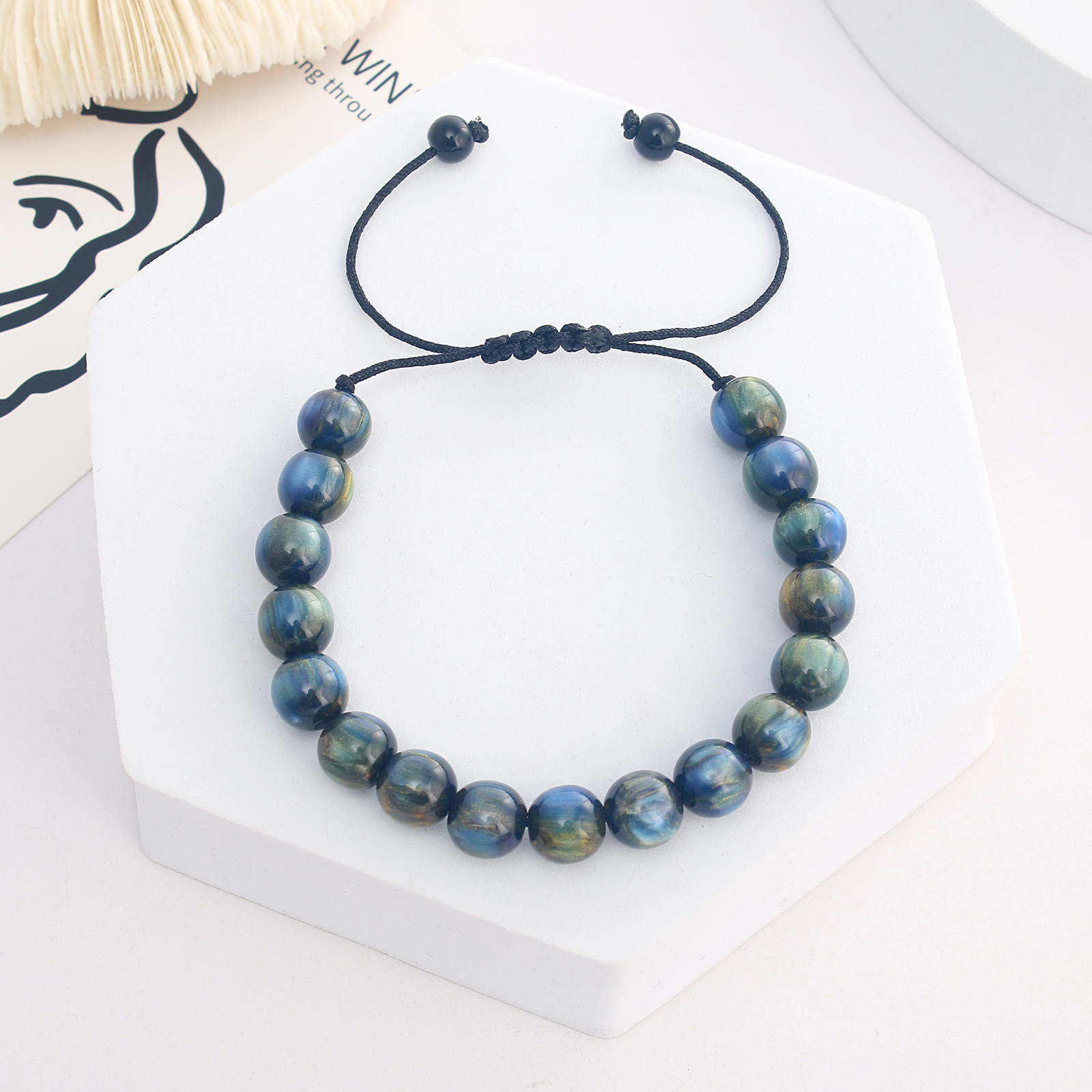 1 Piece Fashion Round Resin Knitting Men's Bracelets display picture 10