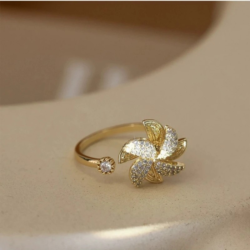 Elegant Windmill Copper Inlay Rhinestones Rings