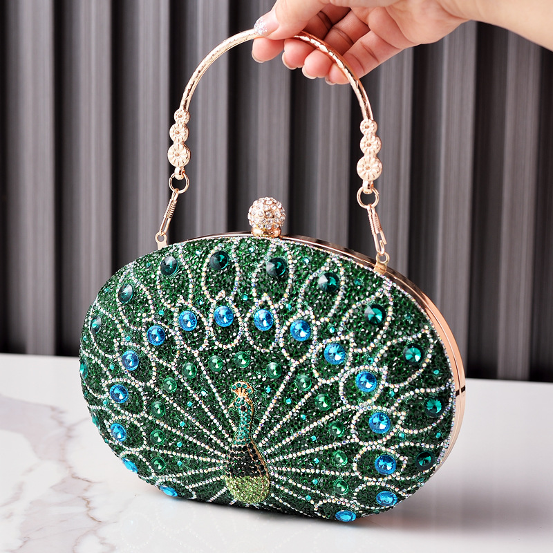 Nuevo bolso de cena de pavo real con incrustaciones de diamantes Bolso de fiesta de estilo retro europeo y americano transfronterizo Bolso de vestido negro de alta gama Ventas directas de fábrica