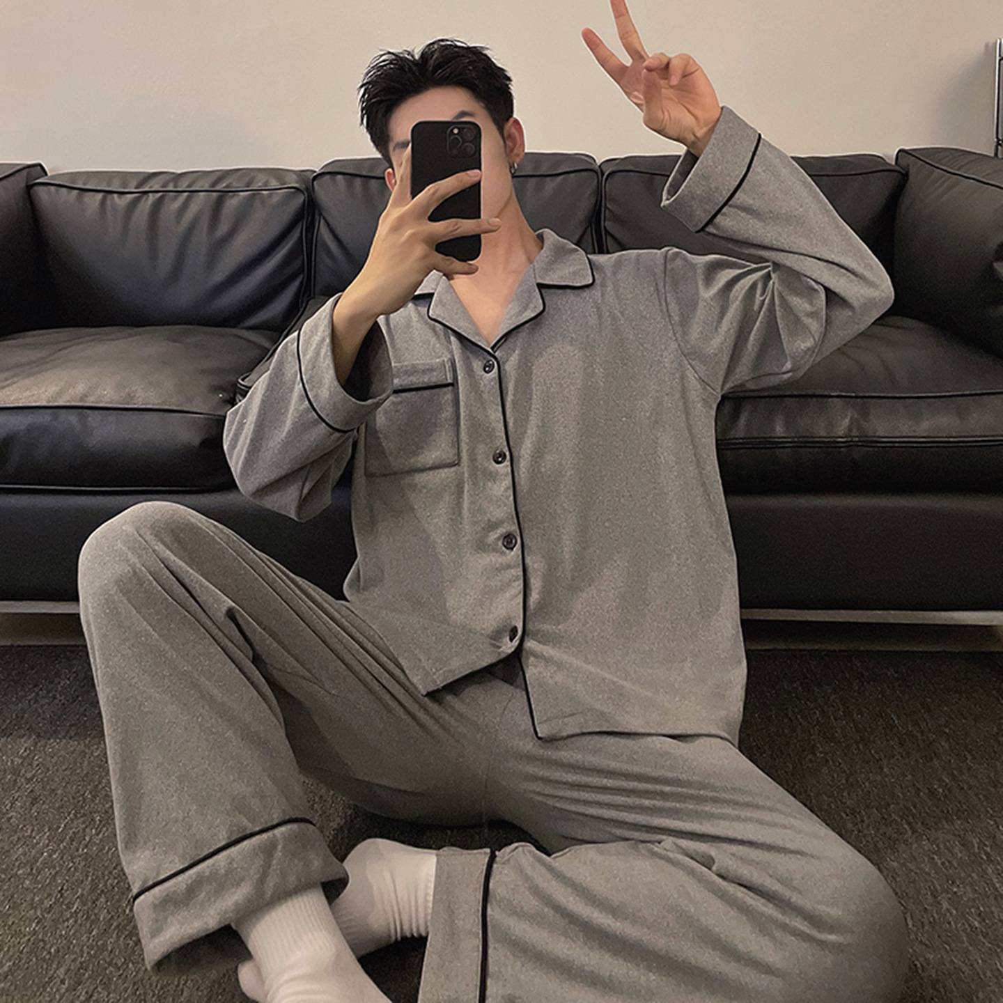 Lápiz de dibujos animados pequeño pijama de hombre de terciopelo de coral otoño y invierno más terciopelo grueso primavera y otoño ropa de hogar