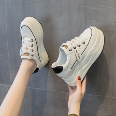 2023 Autumn/Winter New Arrival Wholesale Thick-Soled Hidden Heel Platform Shoes Internet-Famous Sports Women's Casual White Sneakers Trendy