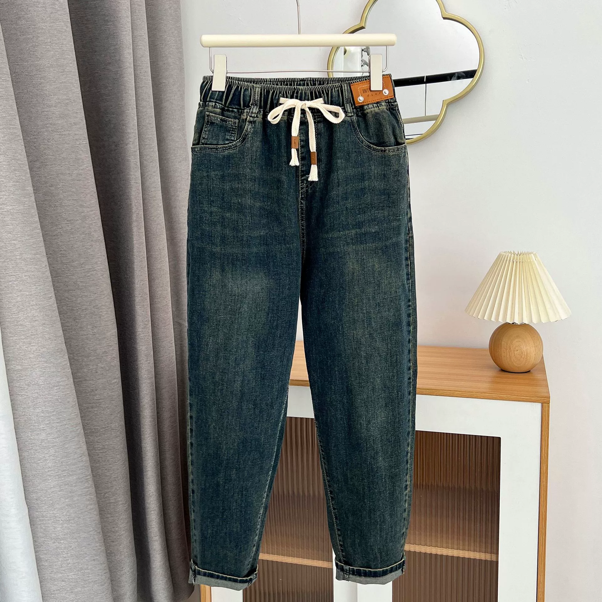 230 кг Толстая сестра тонкие повседневные джинсовые брюки Harlan с завязками больших размеров женские осенние эластичные брюки с редиской 0140