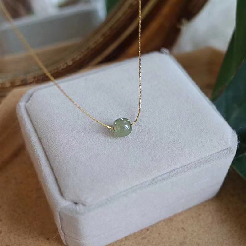 批发天然和田玉搭配弹簧扣项链持久不褪色洗澡可配戴复古品质推荐