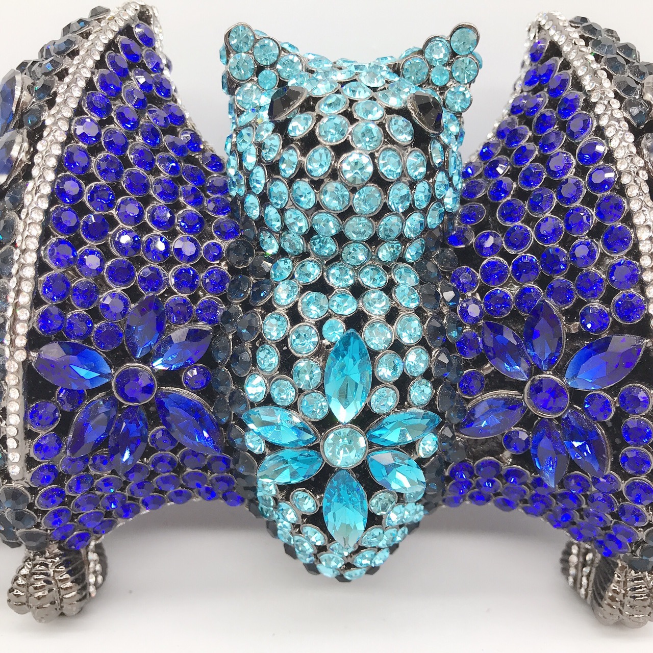 Túi xách tay nữ hình dơi đính đá rhinestone kim loại tay cầm rỗng — Màu xanh lam đậm chi tiết 3