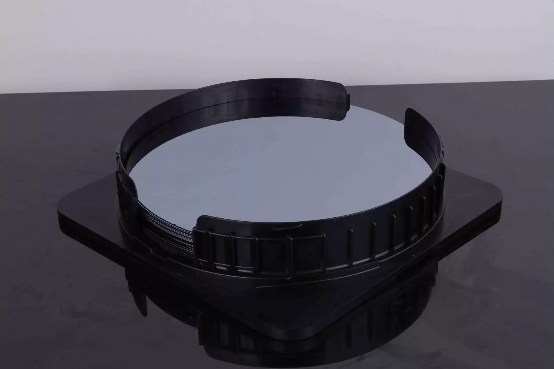 4-дюймовый SOI (Silicon-On-Insulator) кремниевый диск