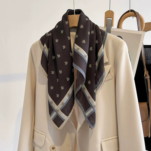 Elegant and Fresh Floral Print Square Scarf with High-End Decorative Feel, Fashionable Neck Scarf, Sun Protection Shawl for Women