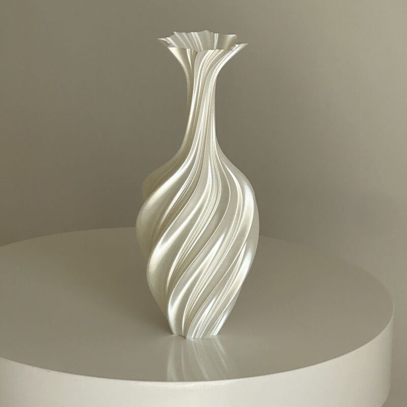 New Art Abstract Vase Twisted Retro Flower Arrangement Decorative Ornaments Scandinavian Simple Ins Style 3D Printing Accessible Luxury
