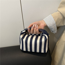 �߼��а���Ů�����¿�ͨ�ڗl�y�μ�б�����������С�����Ů