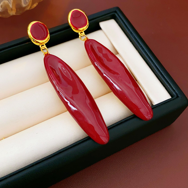 Gotas de agua de color sólido, escamas, borlas, ganchos para las orejas, pendientes largos de alta gama europeos y americanos, tendencia de la moda, pendientes creativos, mujeres