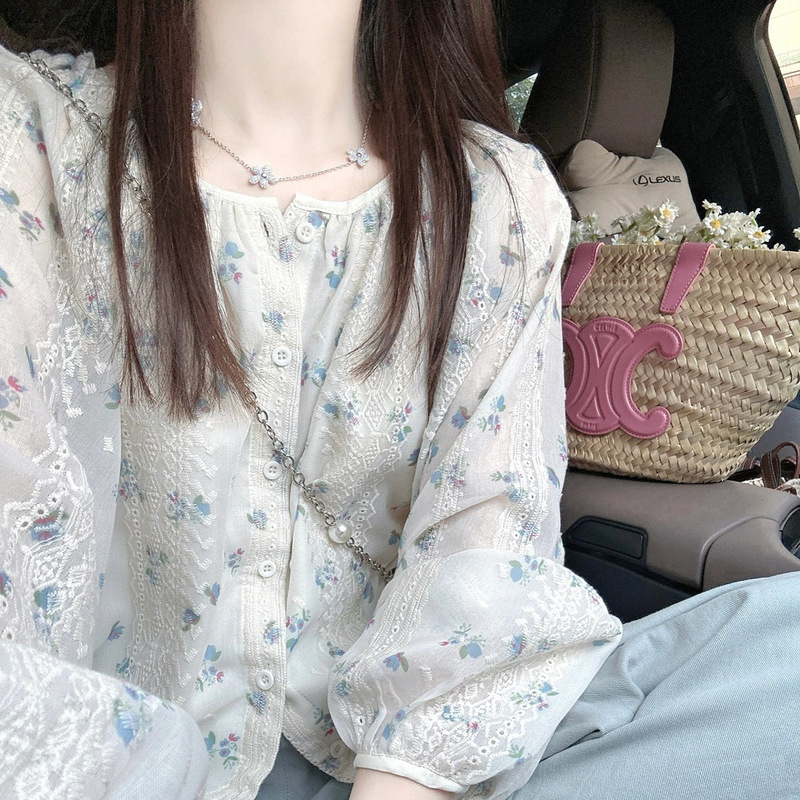 Floral Bubble Sleeve Chiffon Lace Doll Shirt Top Women's Summer Thin Sunscreen Design Sense Niche Crewneck Shirt Floral Bubble Sleeve Chiffon Lace Doll Shirt Top Women's Summer Thin Sunscreen Design Sense Niche Crewneck Shirt