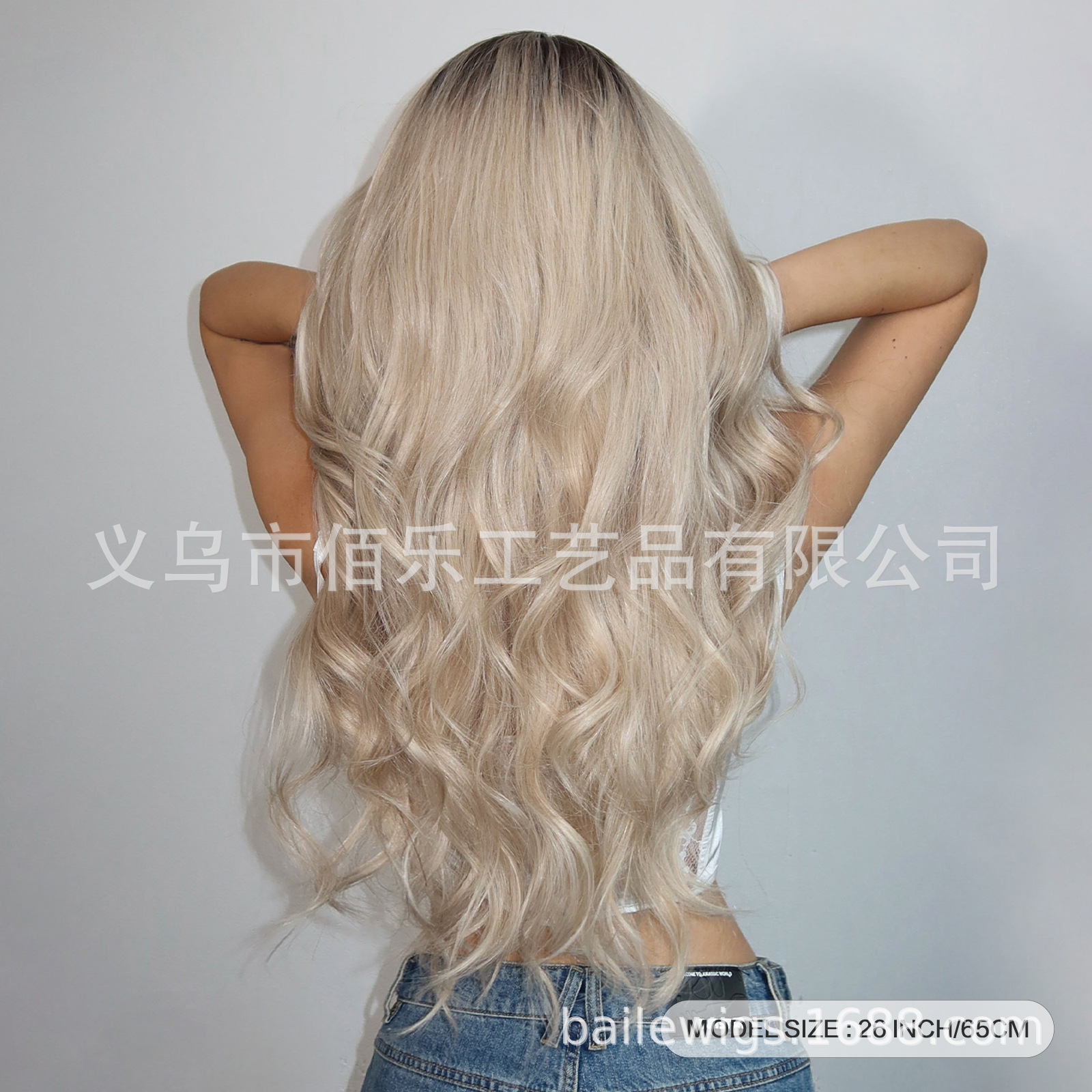Europa y los Estados Unidos pelucas de platino cubierta de cabello sintético cabello dividido en la parte superior gradiente cabello rizado largo fibra química mujer