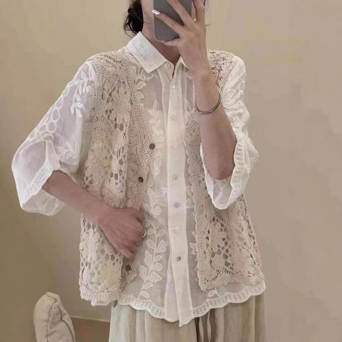 Fmn0053 Summer New Product Literary Retro Knitted Cotton Vest Women's Cut Out Loose Single-Breasted Outer Top