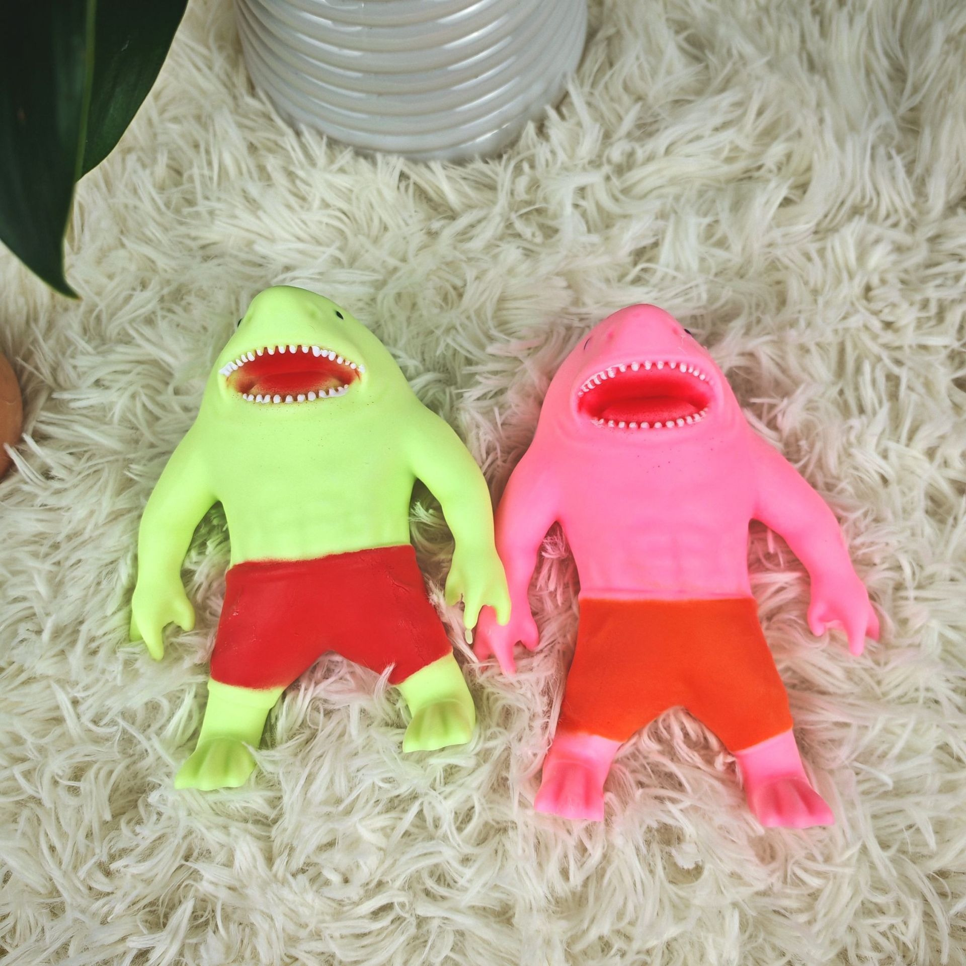 Juguete de descompresión de tiburón monstruo, serie sin arena, divertido, nuevo producto de alta calidad