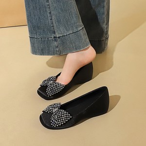 837-H122 French Fashion Silk One Step Comfortable Inner Height Increase Middle Heel Water Diamond Bow Square Head Single