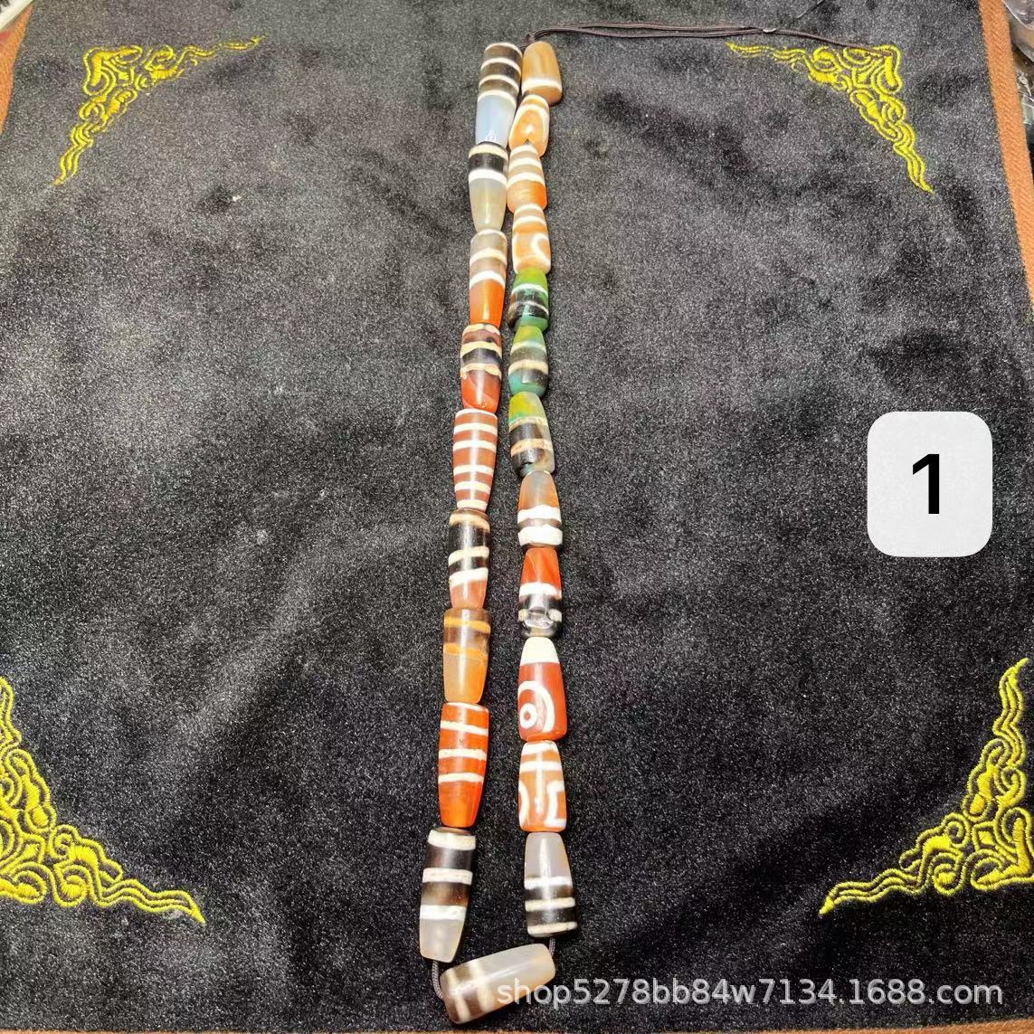 古珠线珠收藏老料精品断珠包浆满风化西亚玉髓三色线珠天珠