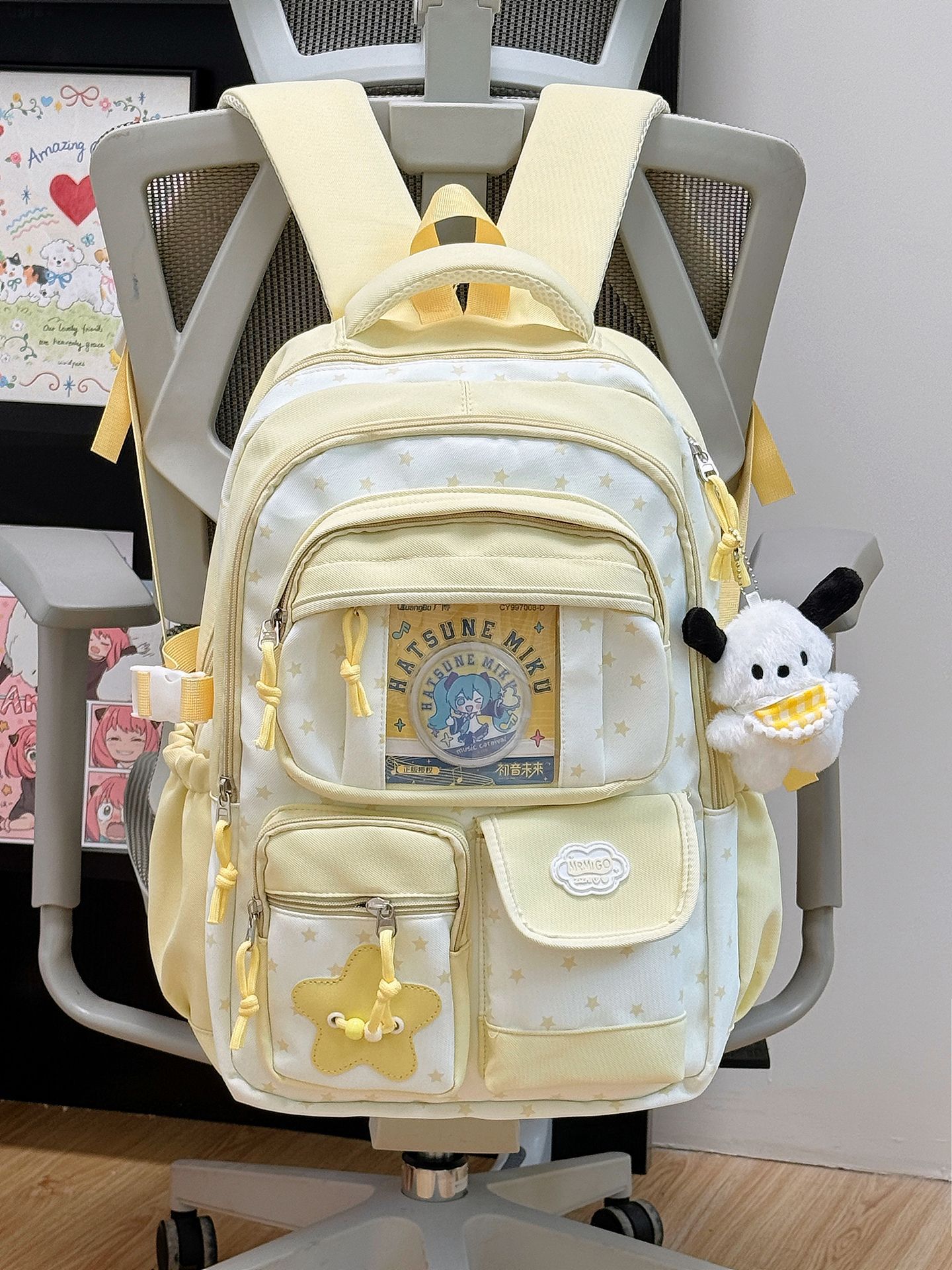 Yellow bib