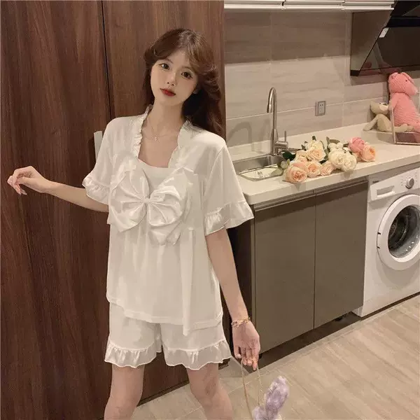 701 white