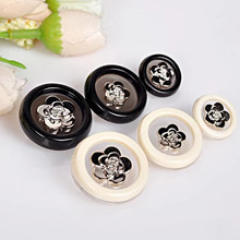 厂家高档韩版时尚女上衣花朵小西服纽扣时装呢绒大衣外套儿童纽扣