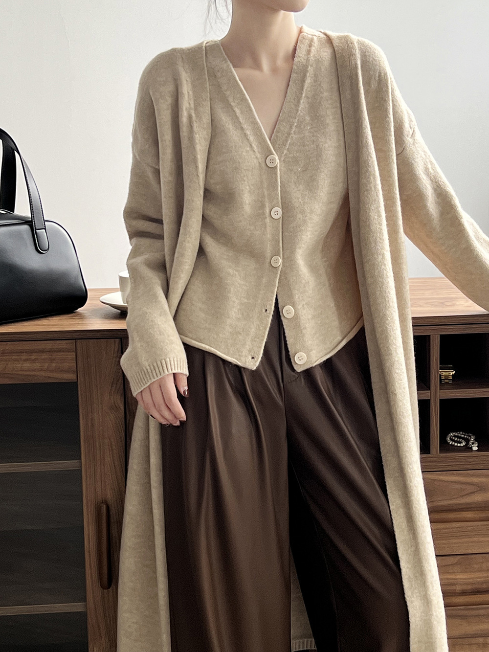 Koreanische lose mittellangen bis langen gestrickten Strickjacke Jacke für Frauen Herbst und Winter neue Artikel, kleine Pullover Weste zweiteilige_voghion.com