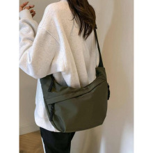 Z 73202 Casual Dumpling Crossbody Bag ���e��Ӱ�б��Ů��