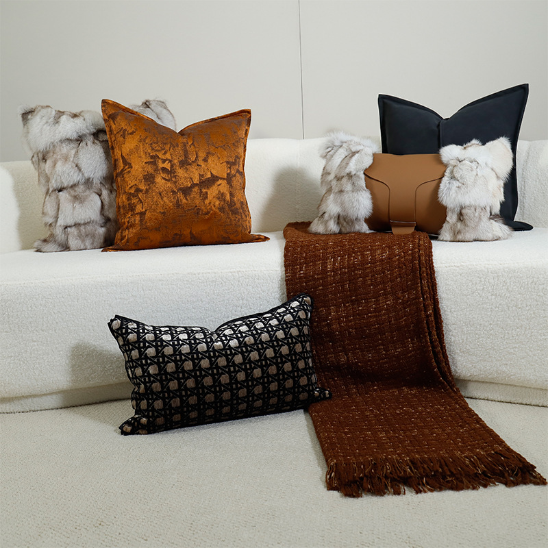 Model Room Pillows, Classy Luxury Ice Velvet Velvet Sofa, Living Room Cushions, Square Pillows, Model Room Hotel Pillows