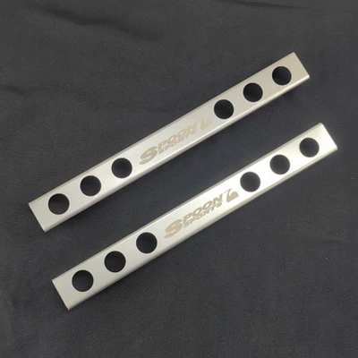 Model Tilted Thickened Metal – License plate holder/license plate holder