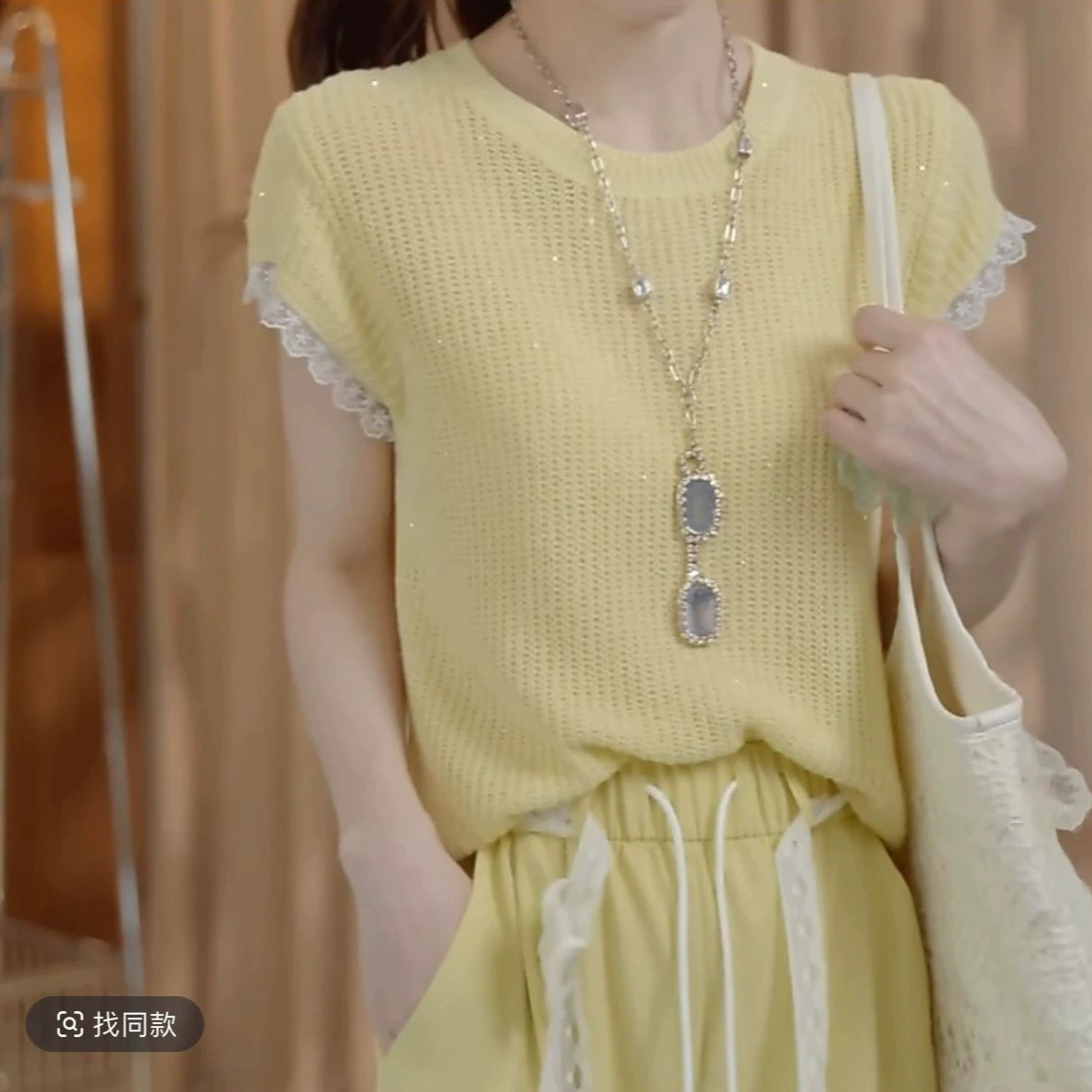 Женская тонкая трикотажная футболка Flower Admiration Ou Ruofeng, новинка лета 2025, кружевной топ с короткими рукавами