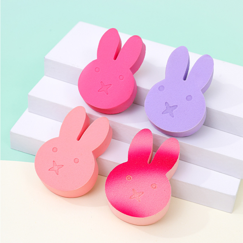 Conejito personalizado polvo plano no comer polvo seco y húmedo mezcla de color maquillaje esponja almohadilla de aire maquillaje huevo transfronterizo