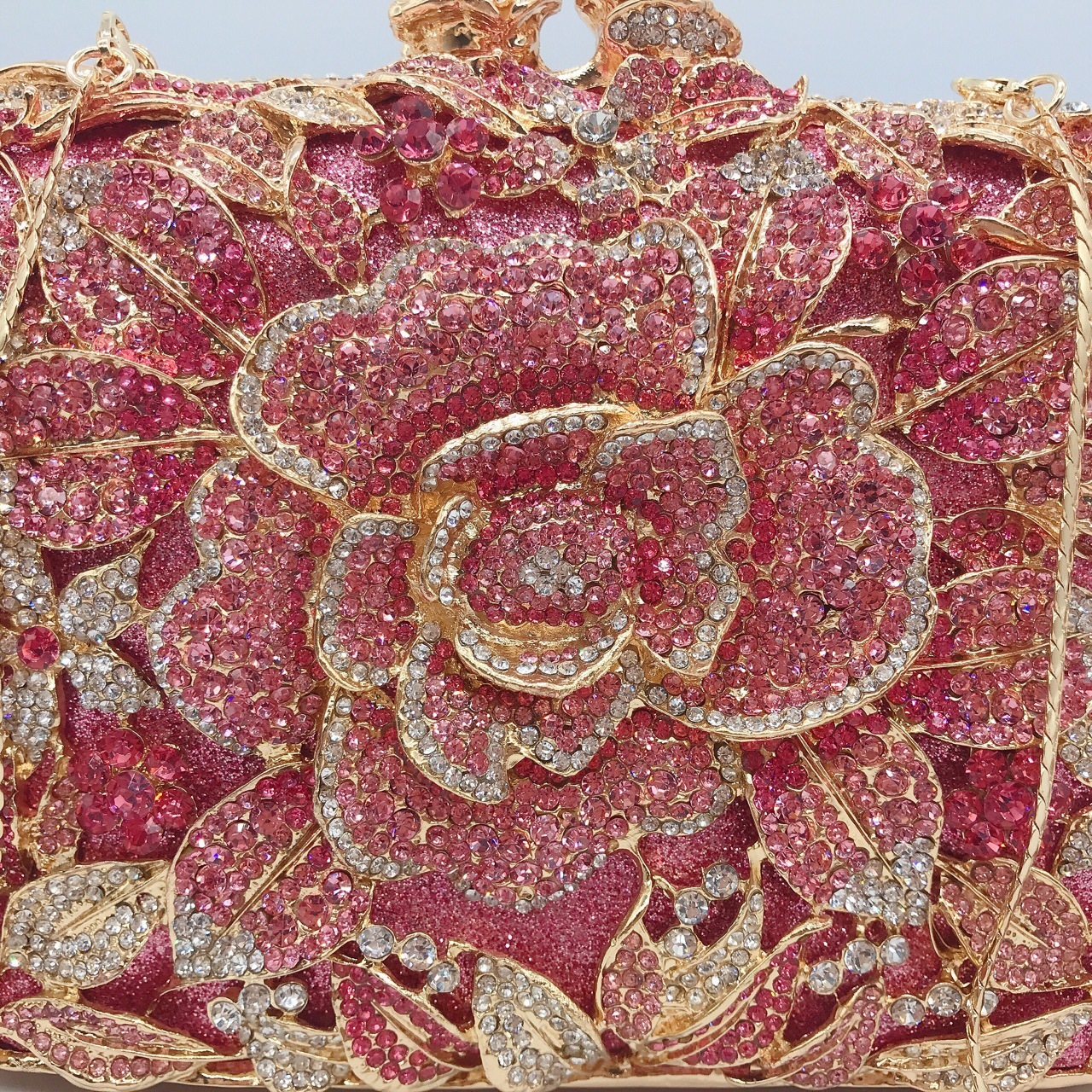 Bolsa de embrague transfronteriza bolsa de cena con diamantes huecos pastel rosa con diamantes llenos de mano bolsa de mujer bolsa de vestido de fiesta