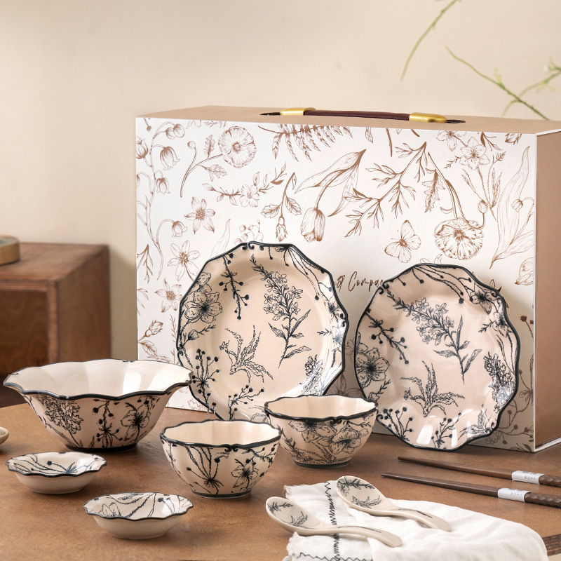 Retro Floral Ceramic Tableware Gifts Housewarming Gifts Birthday Gifts Household Bowls and Plates Simple Tableware Gift Box Set