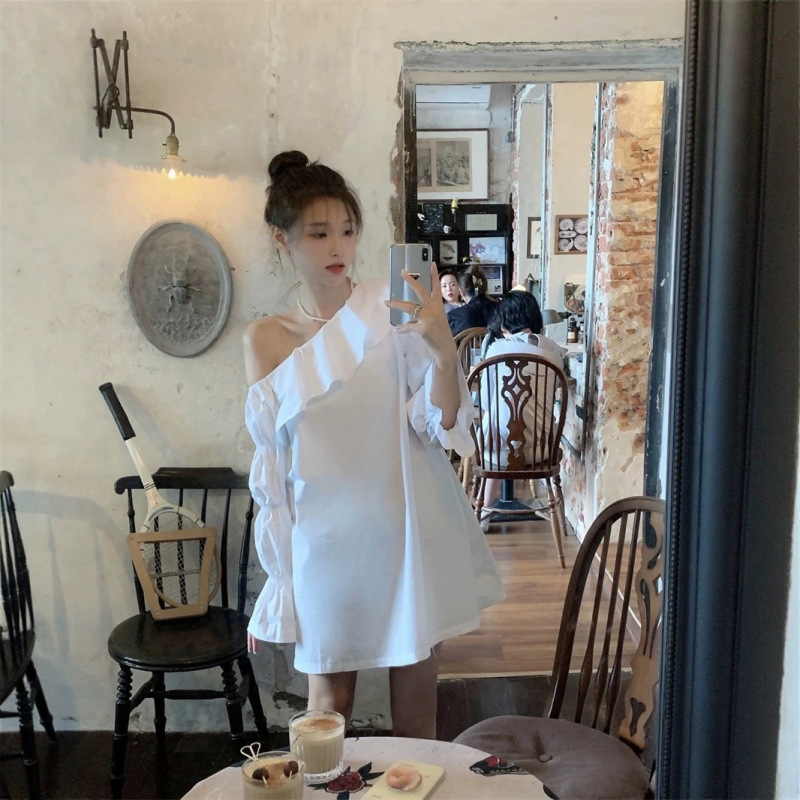 Early autumn ruffled, asymmetrical, off-the-shoulder long-sleeved dress for women, a stylish and slimming piece that conceals the figure