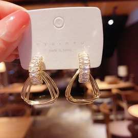 S925银针韩国微镶锆石三角形耳环2021新款潮网红个性简约通勤耳钉