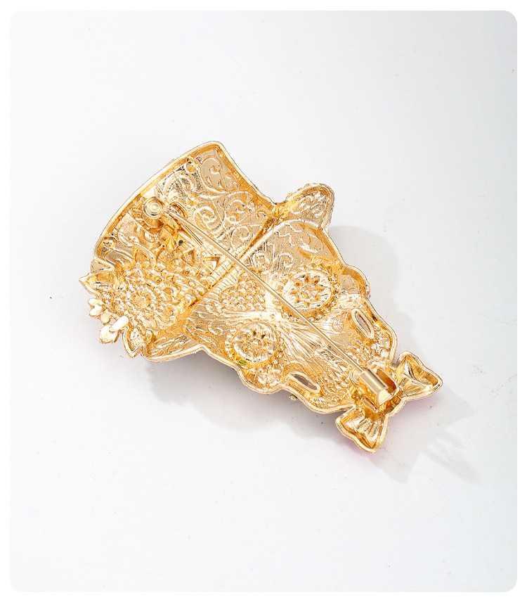 Original Mexican Day of the Dead skull brooch, top hat, rose, diamond-encrusted enamel, gothic style, unisex coat decoration pin
