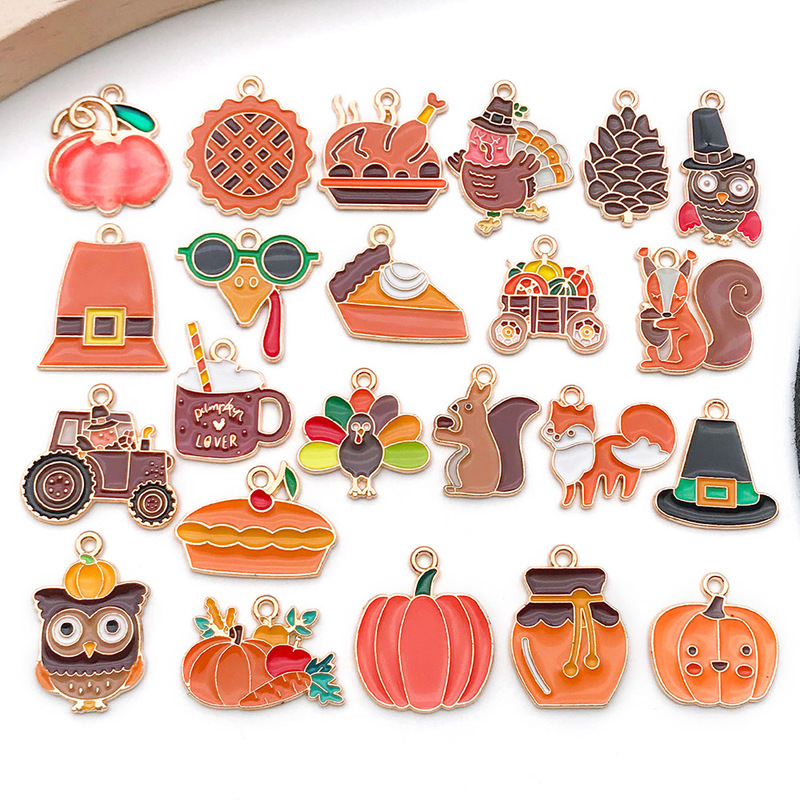 50 DIY Thanksgiving Enamel Pendants with Pumpkin, Squirrel, Dessert, Turkey Keychain Alloy Accessories 50 DIY Thanksgiving Enamel Pendants with Pumpkin, Squirrel, Dessert, Turkey Keychain Alloy Accessories