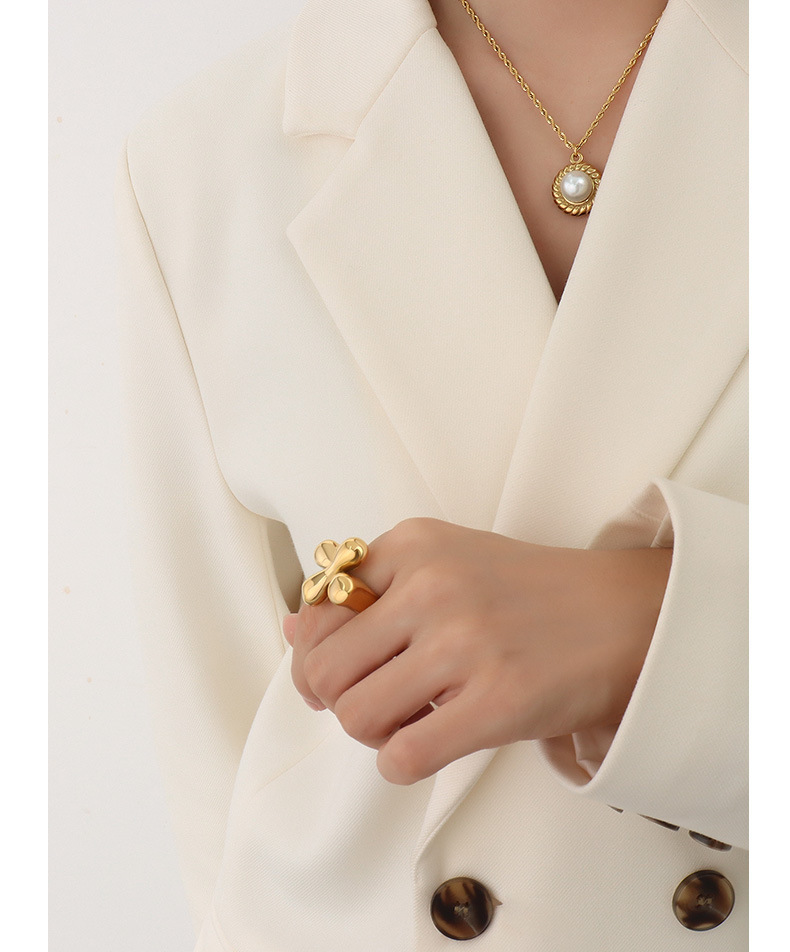 PVD Coated Gold Plating Process 18K Real Gold Plated, Real Gold Plated Plating Material PVD Coated Real Gold Plated 18K Gold Flower Titanium Steel Simple Style Waterproof Non Tarnish Rings