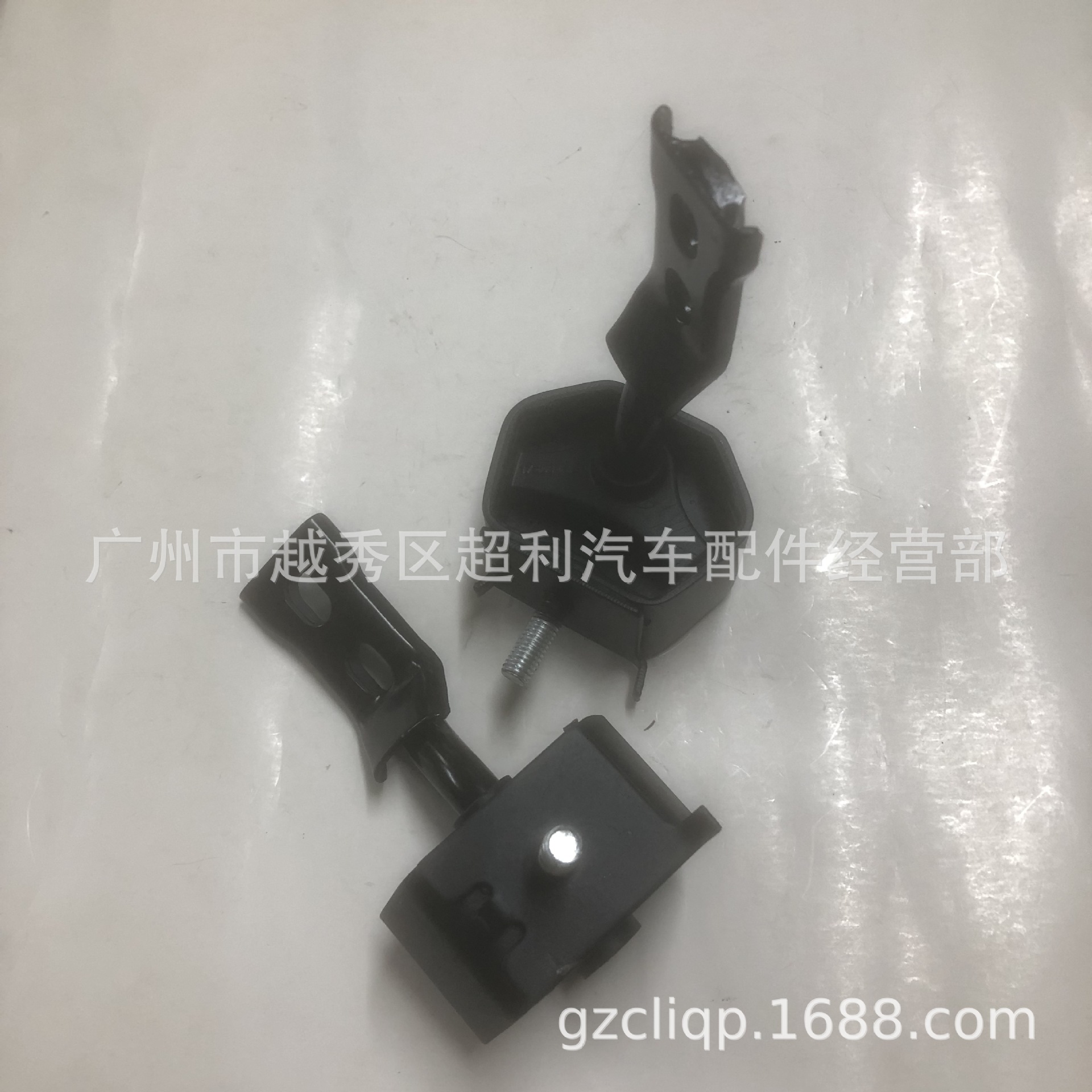 Applicable 17506-15070 17506-16120 AE100 AE110 Exhaust Pipe Hanging Glue [Slant Edge]
