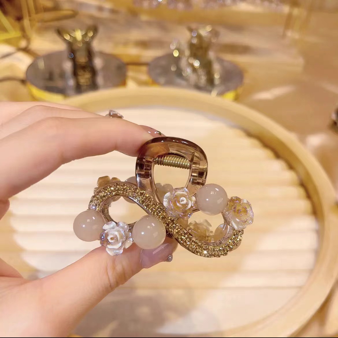 작은 8자 장미구슬