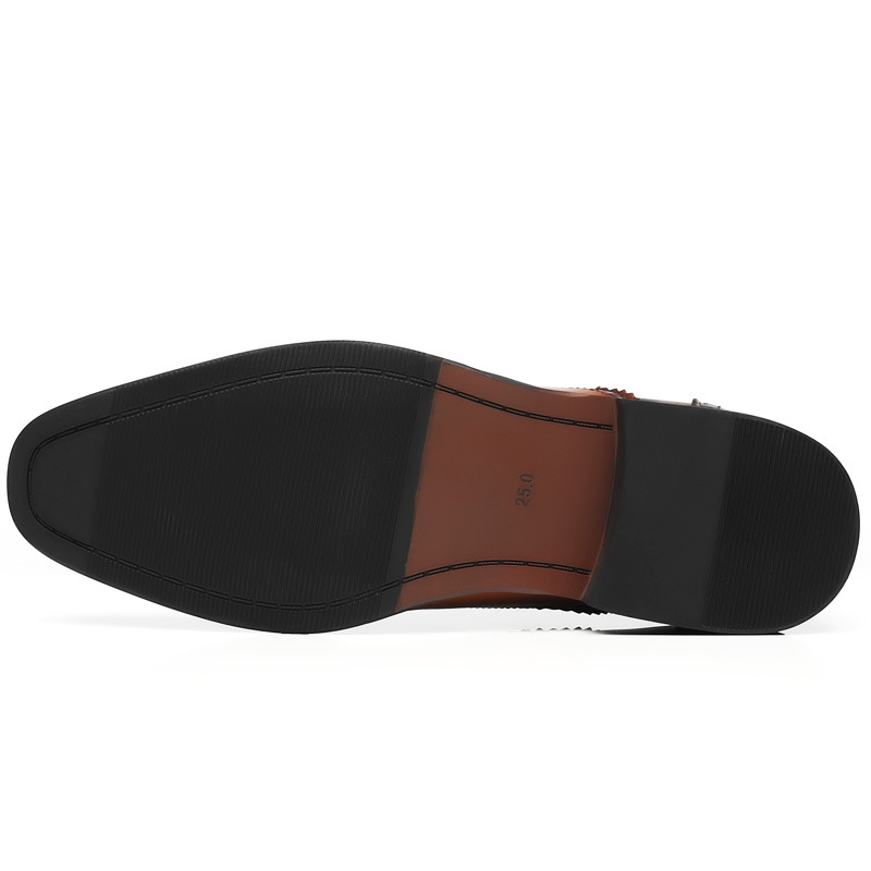 Scarpe da uomo brogue abbinate a colori scarpe da uomo in pelle intagliata scarpe alla moda traspiranti tutte le partite scarpe da lavoro formali da sposa in pelle_voghion.com