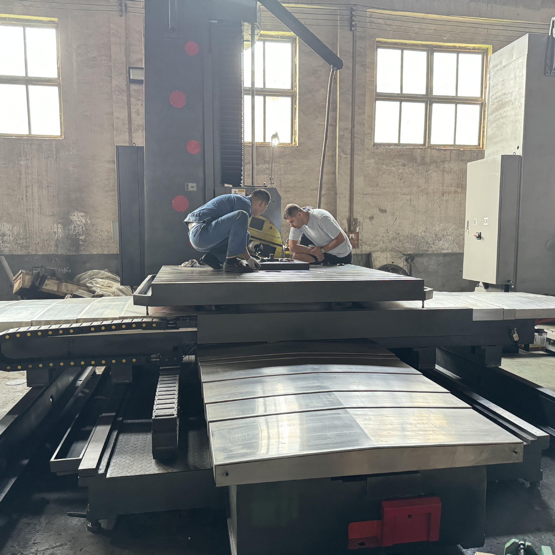 台盛机械金属切削卧式镗铣床 多功能加工镗床 结构合理