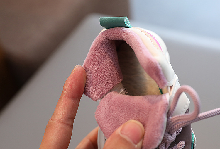 Girls' Sports Shoes 2023 Autumn and Winter New Trendy Brand High-Top Sneakers Cute Cartoon Decoration Boys' Second Cotton Casual Shoes_voghion.com