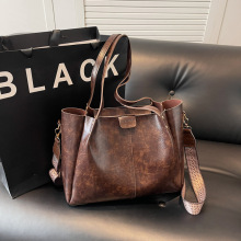 2024冬季新款小红薯同款百搭休闲简约大方气质大容量女士托特包包