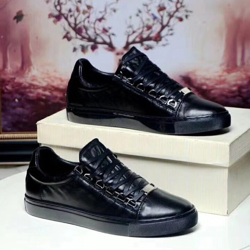 Station européenne et américaine, vente en gros internationale de produits de luxe, commerce extérieur transfrontalier, exportation, vêtements respirants pour hommes_voghion.com